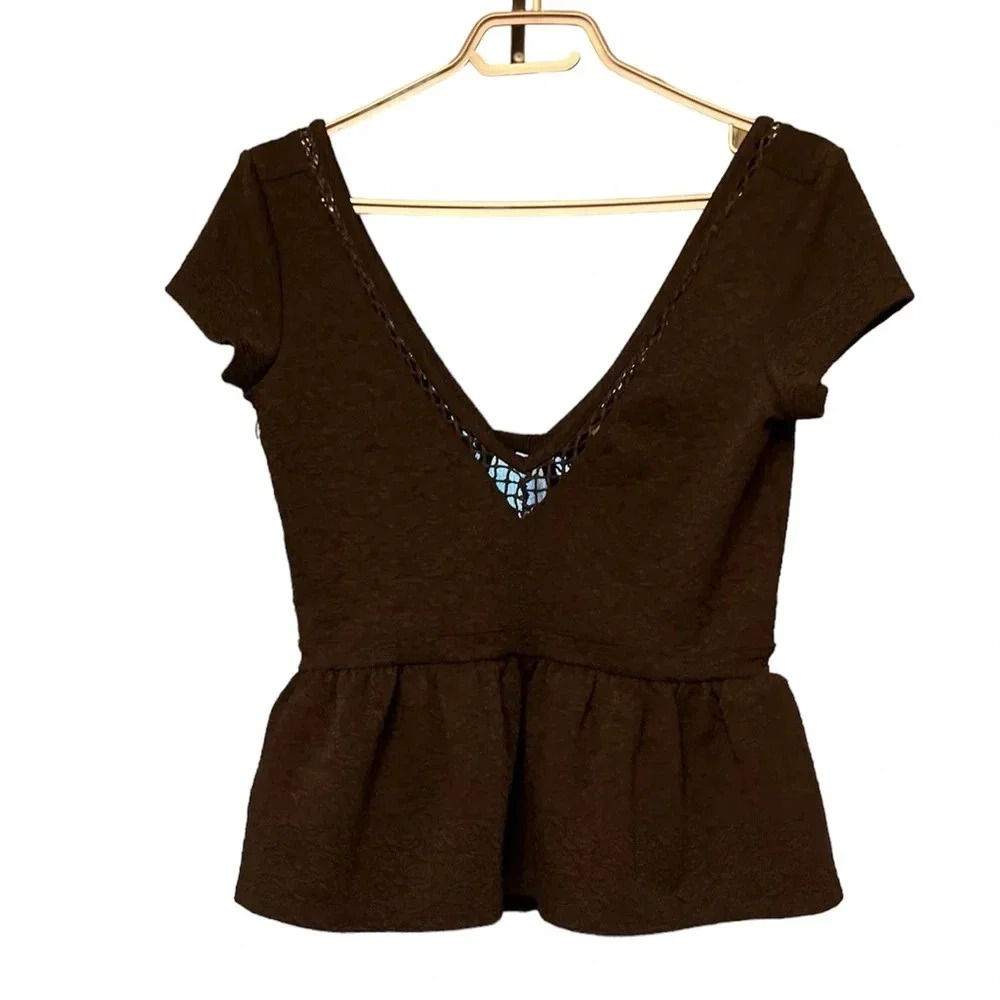 Free People Black Cropped Black Top – Size Medium